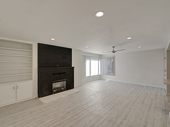 5th image of 1425 E Ocean Blvd APT 1