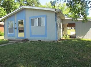 2016 Commercial Ave, Murphysboro, IL 62966