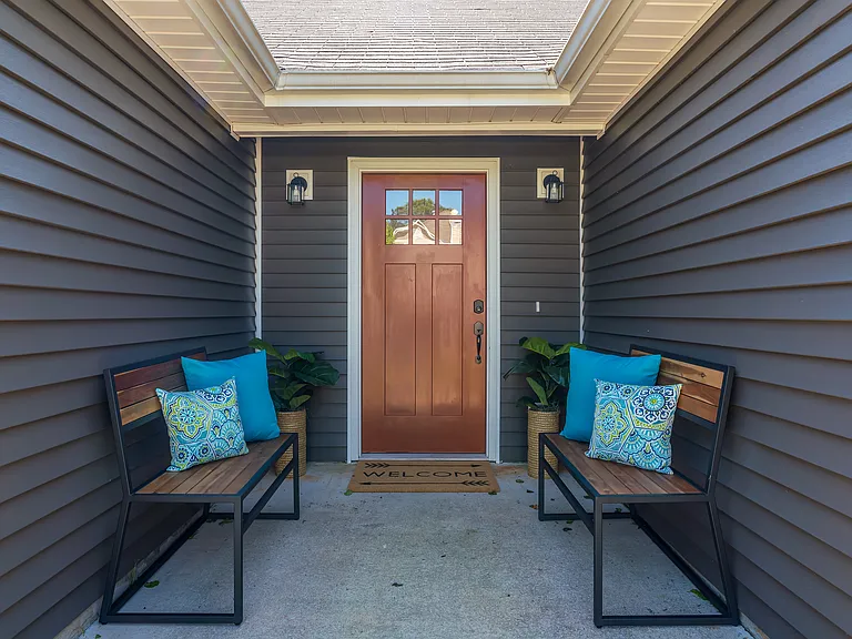 8031 Rockhampton Cir — Photo 11
