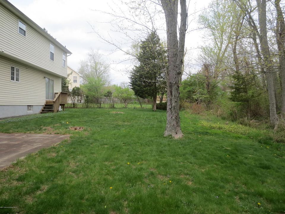 2nd image of 6 Simon Ct