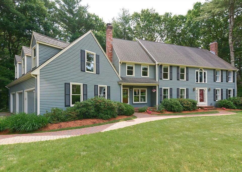 1st image of 5 Fox Hill Ln