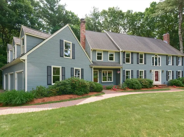 5 Fox Hill Ln, Norfolk, MA 02056