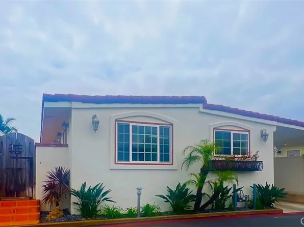 121 Yorktown, Newport Beach, CA 92660
