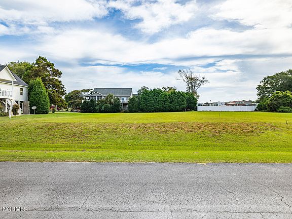 3rd image of 111 Hickory Nut Ct Lot 49
