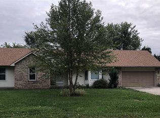 471 Old Royse Rd, Terre Haute, IN 47802