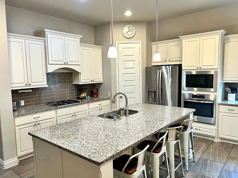 16854 Bark Cabin Dr — Photo 6
