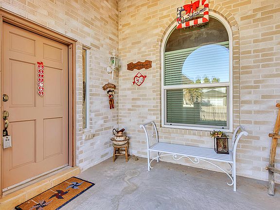 3rd image of 13904 Jeweled Desert Dr