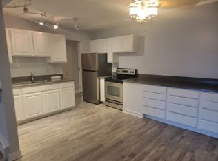7410 Brookdale Dr APT 115, Darien, IL 60561