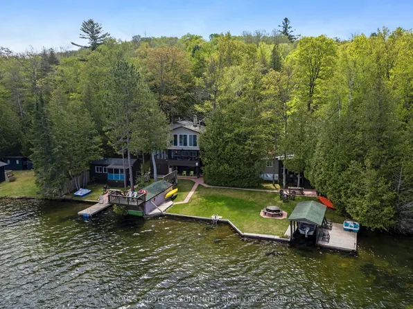 1070 Young Ln, North Frontenac, ON K0H 2J0