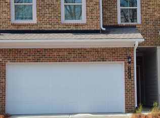 3290 Surrey Green Ln, Buford, GA 30519