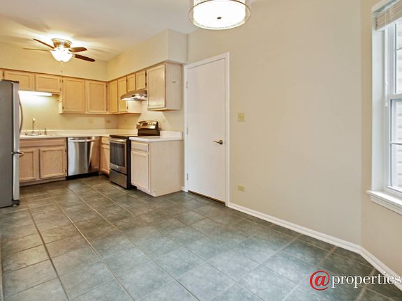 Kitchen / Breakfast Room