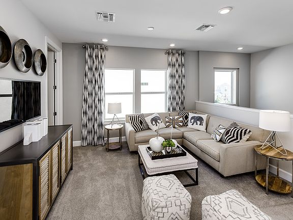 Perfect Place to Relax- Upstairs Loft