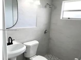 1201 NW 51st St #1201, Miami, FL 33142