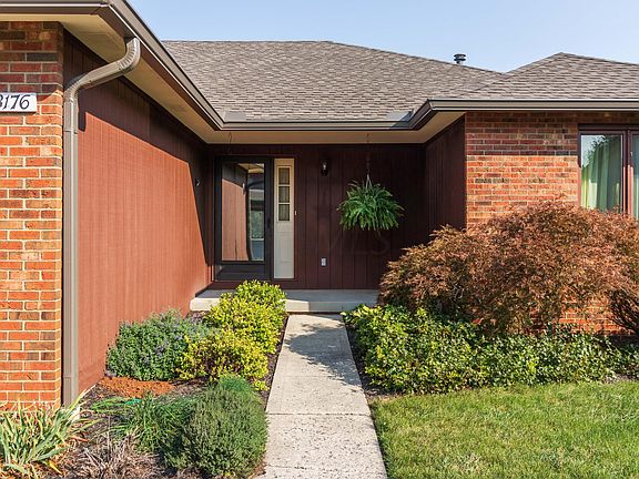 2nd image of 3176 Parkview Dr