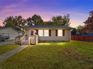 827 Avalon Rd, Greensboro, NC 27401