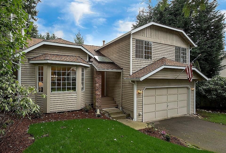 Located on a private driveway 200ft from the main street.