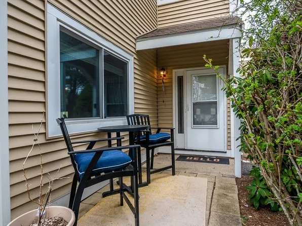 101 Dongary Rd Unit 101, South Easton, MA 02375