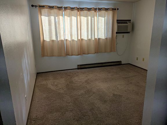Unit Photo
