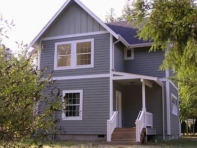 2nd image of 217 195th Ave SW