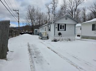 1 Dublin St, Gorham, NH 03581