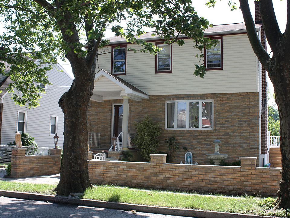 2nd image of 726 Minnie Pl