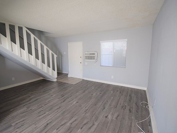 3rd image of 5652 Colfax Ave #17884129