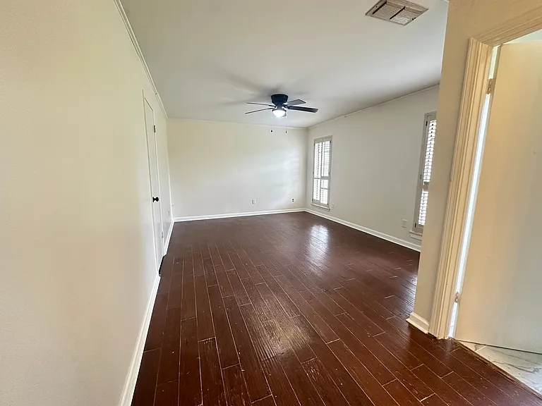 522 S Dresden Ct — Photo 11