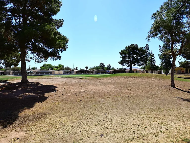 6249 S Pinehurst Dr — Photo 37