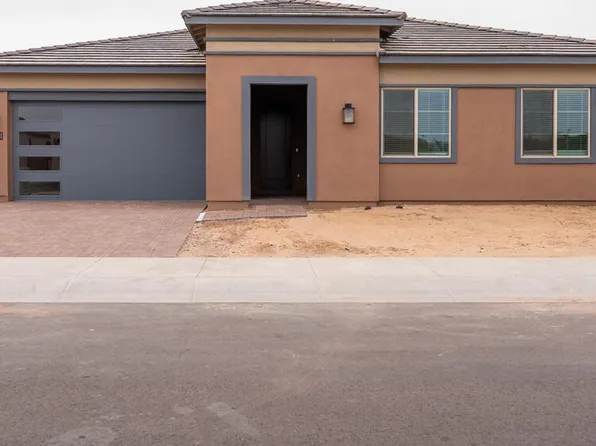 17641 W HIGHLAND Avenue, Goodyear, AZ 85395