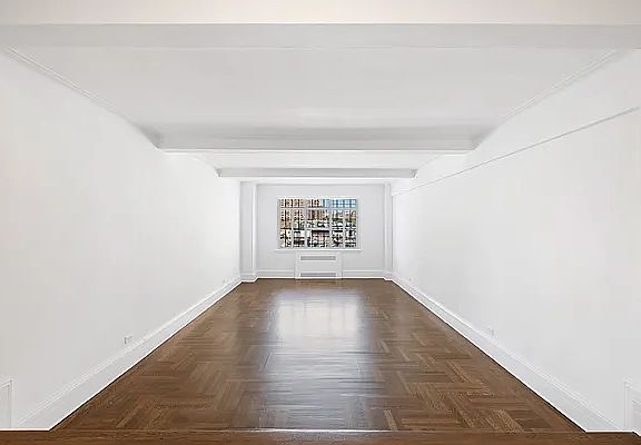 3rd image of 40 W 86th St #7B