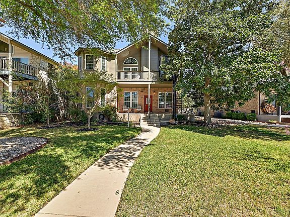 2nd image of 2210 Fredwoods Dr