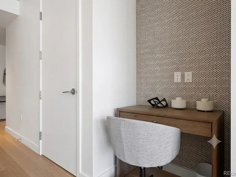 1750 Wewatta St #1127 — Photo 12