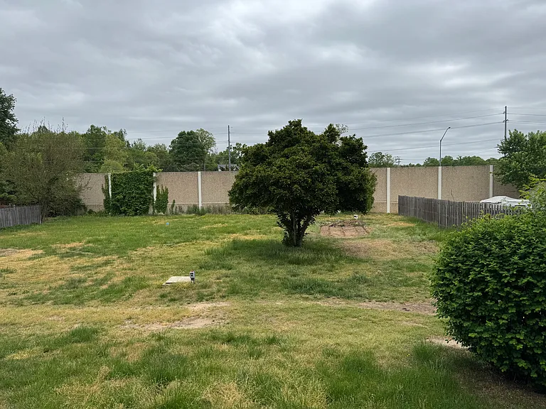 15234 Hughesville Manor Dr — Photo 12