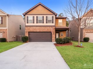 4474 Ravenwood Dr, Union City, GA 30291