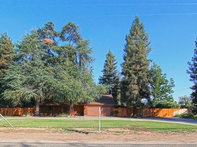 7612 E Tulare Ave, Fresno, CA, 93737