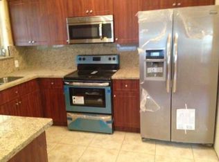 2142 SW 7th St, Miami, FL 33135