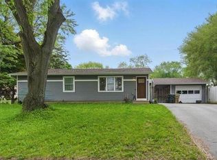 5 Daffodil Ln, Madison, WI 53714