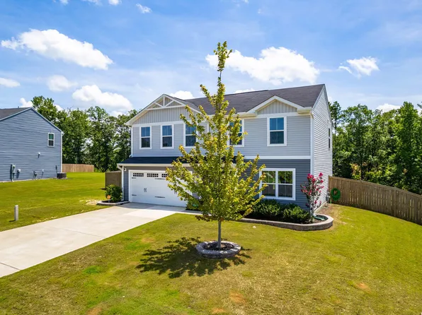 218 Hunting Wood Dr, Angier, NC 27501