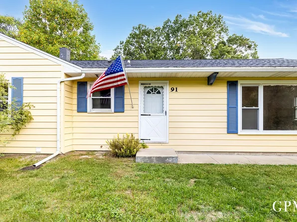 91 Six Mile Rd NE, Comstock Park, MI 49321