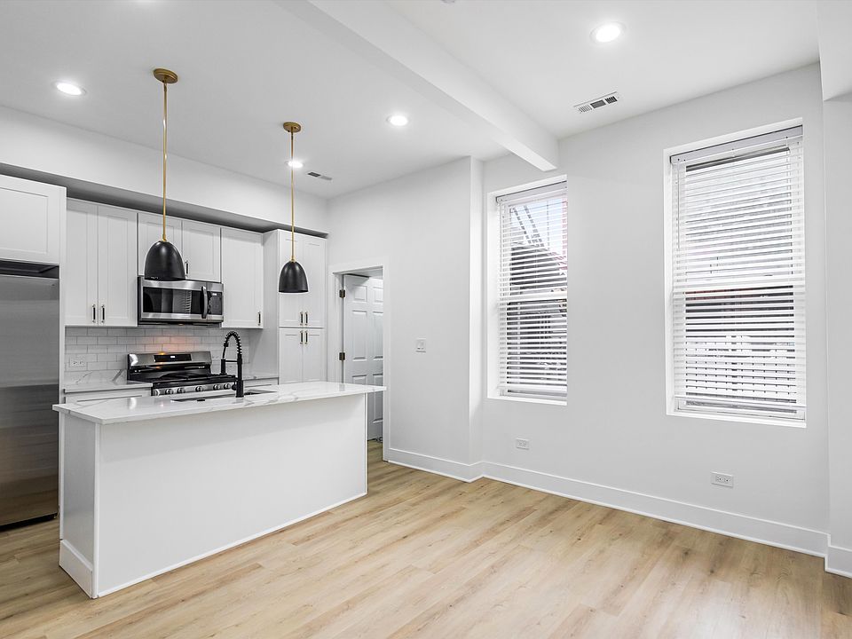 1st image of 1838 N Damen Ave #Gf