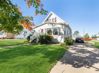 308 Main St, Van Horne, IA 52346