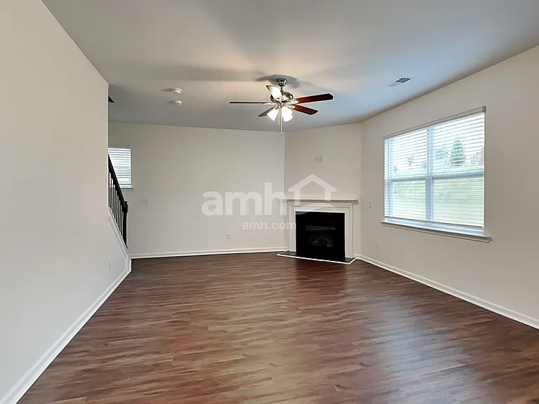 122 Preservation Dr — Photo 6