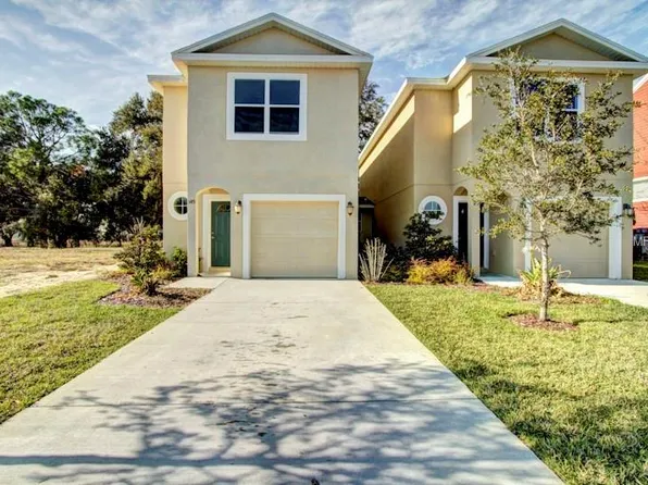 143 Glass Onion Dr, Howey In The Hills, FL 34737
