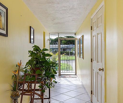 3rd image of 5560 Westwind Ln