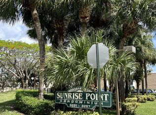 8277 SW 128th St APT 106, Pinecrest, FL 33156