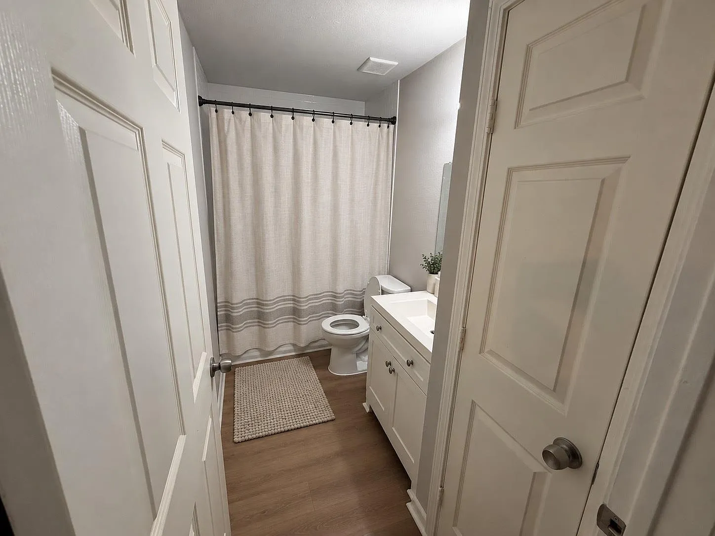 3 bed, 1.0 bath, 1075 sqft, $750 — Photo 4