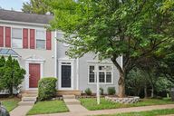 Gunther Ct-S0108-001.jpg