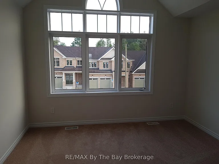 162 Allegra Dr — Photo 11