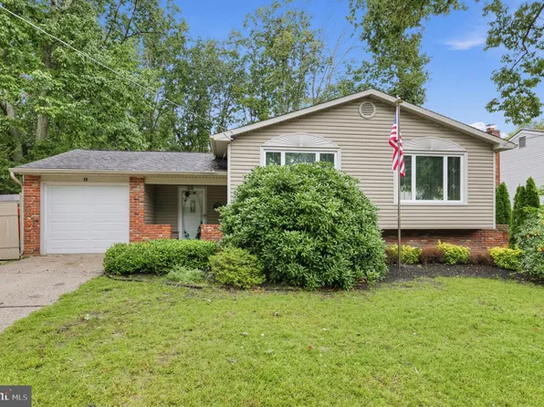 80 Bryant Rd, Turnersville, NJ 08012