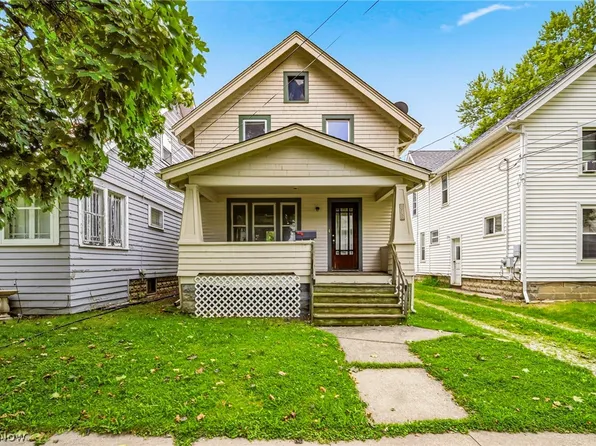 618 W 57th St, Ashtabula, OH 44004